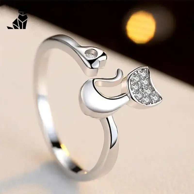 Bague Chat En Argent Aux Sublimes Reflets De Diamant