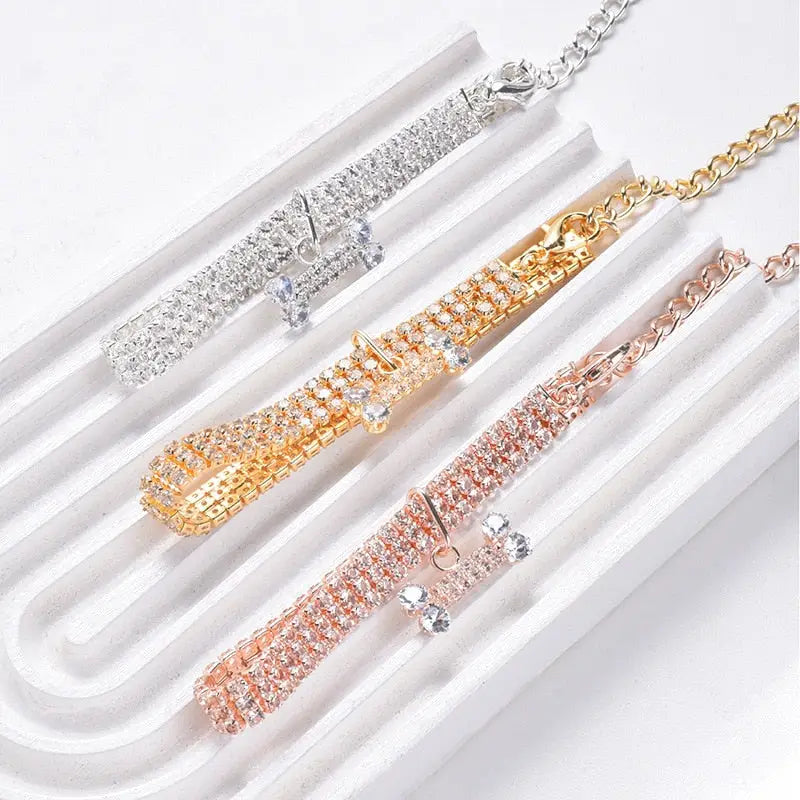 Lot de trois colliers de chien en diamant avec pendentif en os, collier orné, dun
