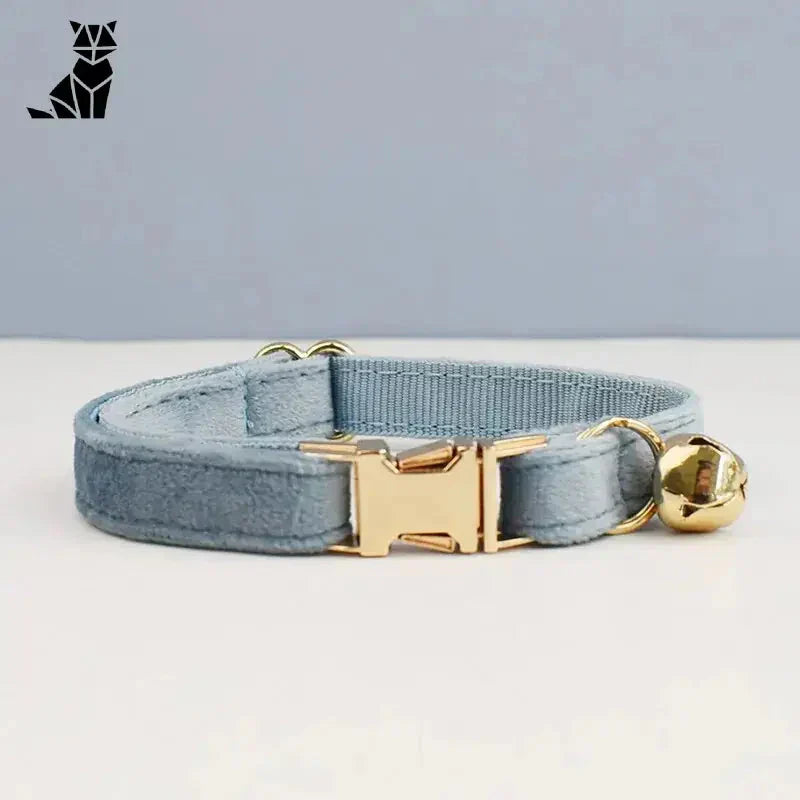 Collier pour chien en velours bleu avec des attaches dorées durables, résistant à l’usure, pour chiens et chats